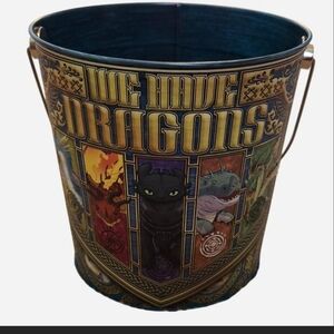 Dreamworks Dragons Fantasy Bucket - Multicolor